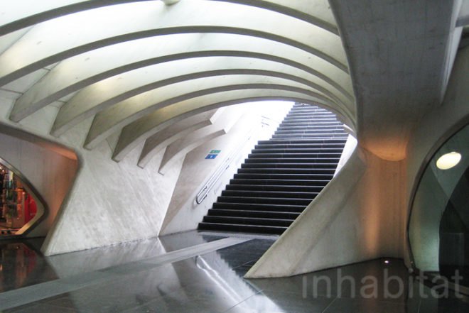 Santiago Calatrava, Liège-Guillemins Train Station, tgv rail station, Belgium, Liège, high-speed rail, high speed rail station, high speed rail, calatrava, Architecture, Air quality, Green Lighting, Daylighting,