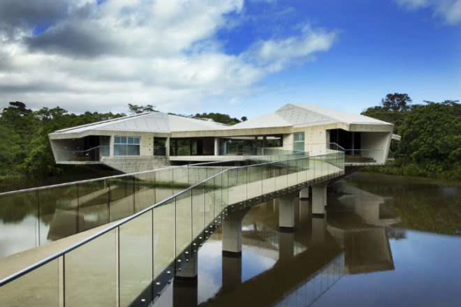 Stamp House, Charles Wright Architects, cyclone proof house, disaster proof house, solar powered house, far north queensland