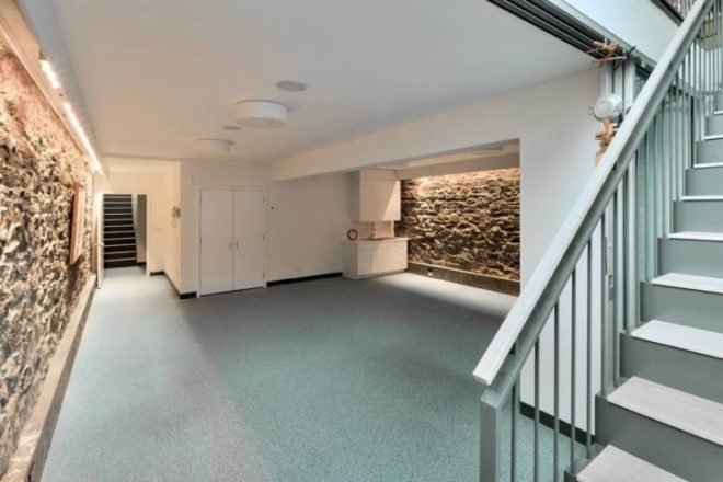 305 degraw street, cobble hill, street easy, green living wall, giant living wall, cobble hill townhouse, brooklyn real estate, 305 degraw street renovation, new york green homes, nyc green apartments, nyc eco friendly rentals, nyc eco friendly apartment rentals