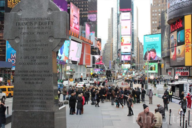 Design Trust for Public Space, eco design, green design, heartwalk, Hurricane Sandy, hurricane sandy boardwalk, Public Art, situ, situ studio, sustainable design, Times Square, times square alliance, Times Square Arts, Valentine’s Day, valentine’s day times square