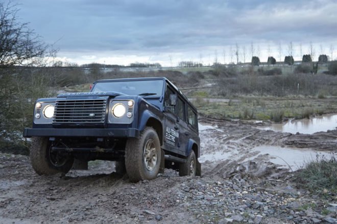 Land Rover, Land Rover Defender, electric Land Rover, electric SUV, 2013 Geneva Motor Show, green SUV, lithium-ion battery, electric motor, green transportation