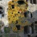 Tammam Azzam, street art, syria conflict, gustav klimt, the kiss, iconic street art, sustainable art, social commentary