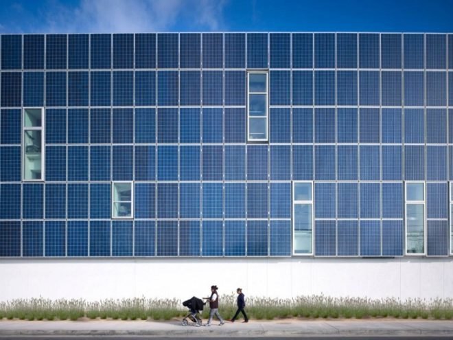 Green Dot Animo High School, Brooks+Scarpa Architects, LA public school design, green school design, passive sustainability, LA eco-friendly high school, solar power, solar panels, solar facade, carbon emissions, clean energy, educational architecture