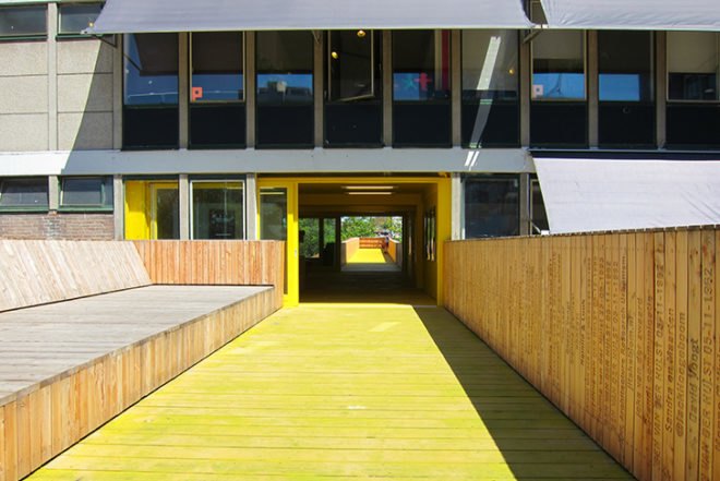 I Make Rotterdam, Zones Urbaines Sensibles, Maxwan Architecten, Crowdfunding Architecture, Rotterdam, Luchtsingel Footbridge, wooden bridge, Architecture, social design, Urban design, Recycling / Compost
