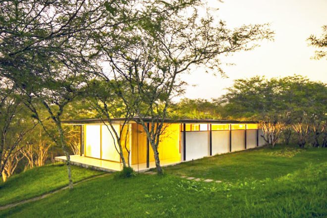 Duran & Hermida Arquitectos, green roof, ecuador, Faique dwellings, natural ventilation, forest, green design, sustainable design, eco-design, Valle de Yunguilla, Sebastián Crespo" title="Los Faiques Dwellings by Duran & Hermida Arquitectos