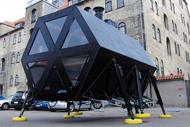 N55, The Walking House, Denmark, Danish design, solar panels, micro windmills, rainwater collection, sci-fi, Buckminster Fuller, self-sufficient, walking house, Architecture, Art, Renewable Energy, energy efficiency,