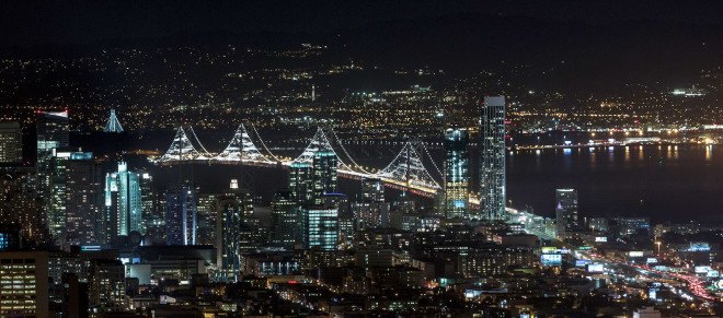 the bay lights, leo villareal, led, green art, eco art, led lighting, bay bridge, san francisco, bay bridge lighting installation, sustainable design, green design, energy-efficient lighting, green lighting, light emitting diode, led art, bay area, led light installation
