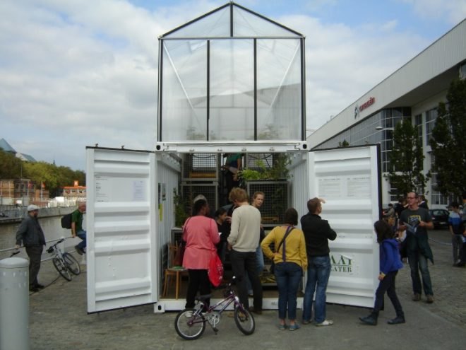 UFU by Damien Chivialle, cootainer, urban farming units, UFU, urban farms, aquaponics, sustainable design, green design, eco farms