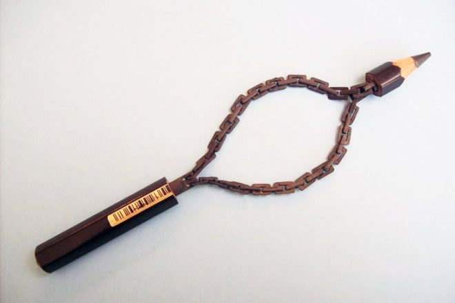 Dalton Ghetti, pencil sculptures, pencil carvings, Dalton Ghetti miniature art, miniature pencil sculptures, art, recycled materials art, graphite art