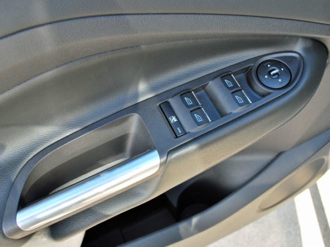 Ford, CMAX Energi, Ford CMAX Energi, plugin hybrid, hybrid car, green car, green transportation, hybrid vehicle, test drive, Laura Cowan, Laura K. Cowan