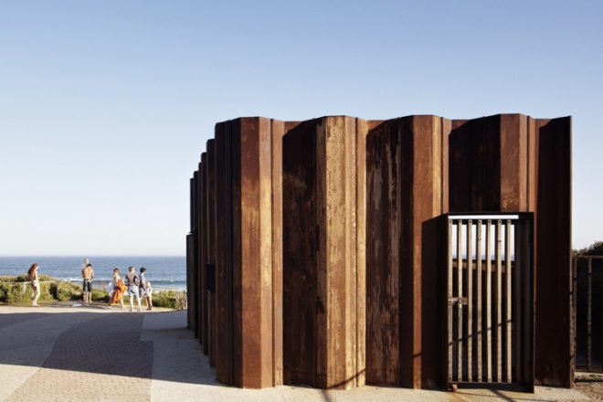 Third Wave Kiosk, Tony Hobba Architects, Australia, beach kiosk, recycled sheet piling, Tony Hobba