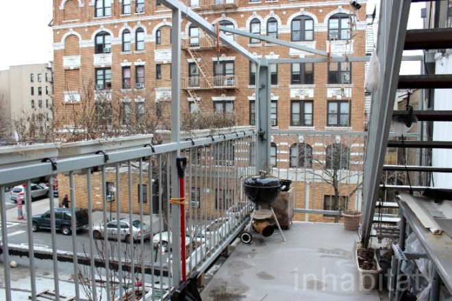 351 Keap Street, cargotecture, David Boyle, Department of Buildings, eco design, green design, Michele Bertomen, SHipping container home Williamsburg, shipping container homes, shipping containers, bethex credit union, sustainable design, shipping container home brooklyn, brooklyn shipping container home, williamsburg shipping container home, shipping container house