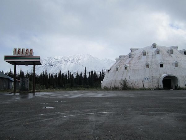 Alaska, Abandoned, Igloo Hotel, George Parks Highway, wooden structure, Architecture, Eco Tourism,