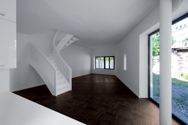 Brandt+Simon Architekten, Berlin pixelated house, pixelated design, prefab housing, solar energy, solar panels, small houses, recycled paper insulation, eco-friendly houses, sustainable building, Berlin architecture