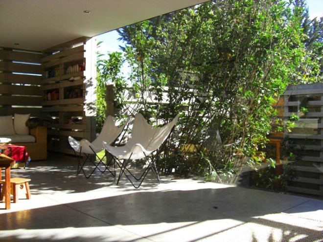 Casa Pentimento Ecuador, Jose María Sáez, David Barragán, prefab house, modular housing, precast concrete housing, lego-like home, green architecture, modular building, Ecuador architecture