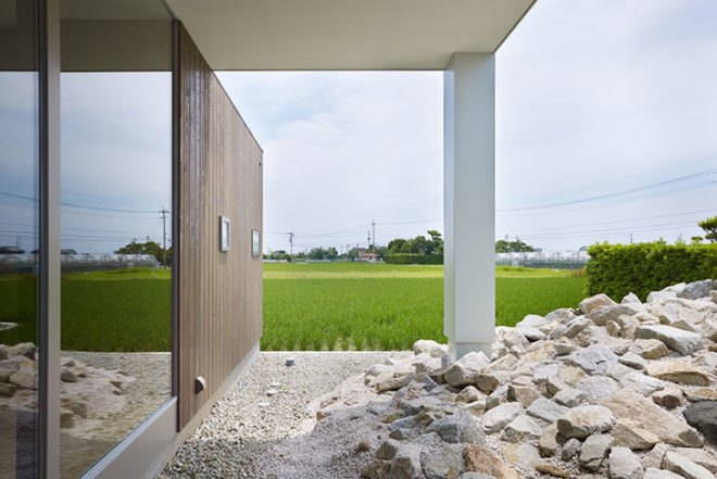 Fujiwaramuro Architects, House in Hanoura, Japan, LDK, crossed-ventilation, natural light, rumble hills, artificial hills, rural house, rice fields, Daylighting, Architecture, green Interiors,