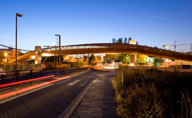 Gateway Villetaneuse, DVVD, pedestrian bridge, footbridge, pedestrian friendly, paris, villetaneuse,