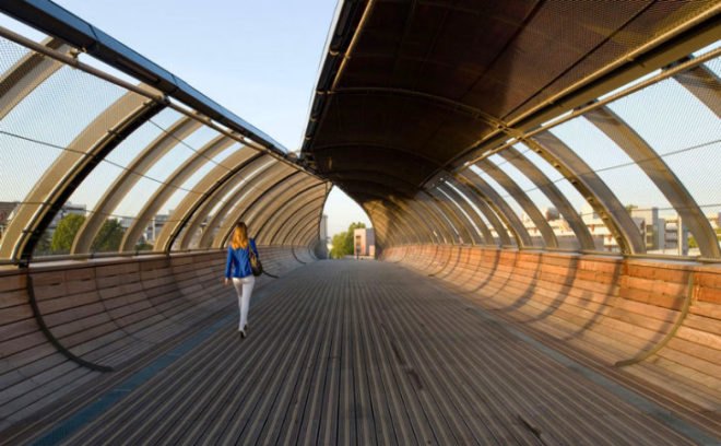 Gateway Villetaneuse, DVVD, pedestrian bridge, footbridge, pedestrian friendly, paris, villetaneuse,