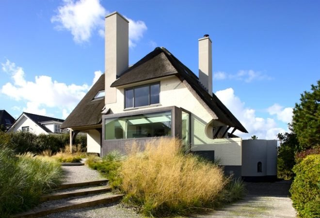 Maxwan Architects, House N, The Netherlands, Vernacular Dutch Architecture, green design, sustainable design, eco-design, daylighting, strips of glazing, seaside house, thatched house, modular furniture, eco-design, sustainable renovation, green renovation, Noordwijk, glazing