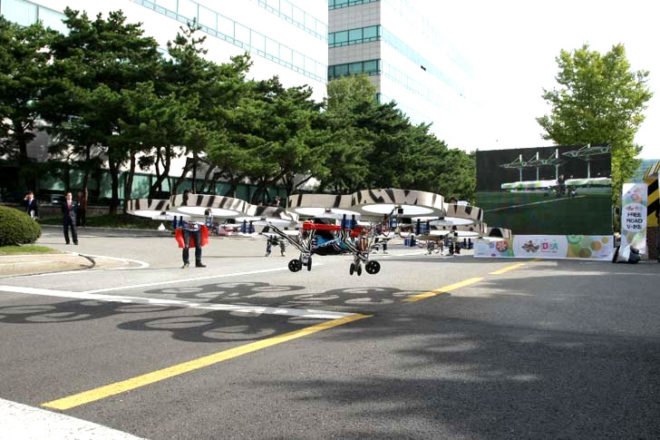 Hyundai, Hyundai IDEA festival, hyundai multi-rotor flying car, hyundai spare tire electric bike, hyundai portable transforming car, hyundai five-jointed car, hyundai road car/ bike, hyundai E4U egg car