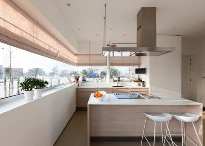 Marc Prosman Architecten, manmade island, artificial island, IJburg Villa, sustainable design, green design, eco-design, daylighting, natural light, shade, glazing, timber, pine
