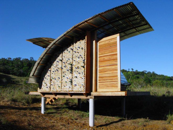green design, eco design, sustainable design, Kristofer Nonn, Eco Cabanas, sustainable living for developing countries, recycled bottle wall, Venezuela shanty town