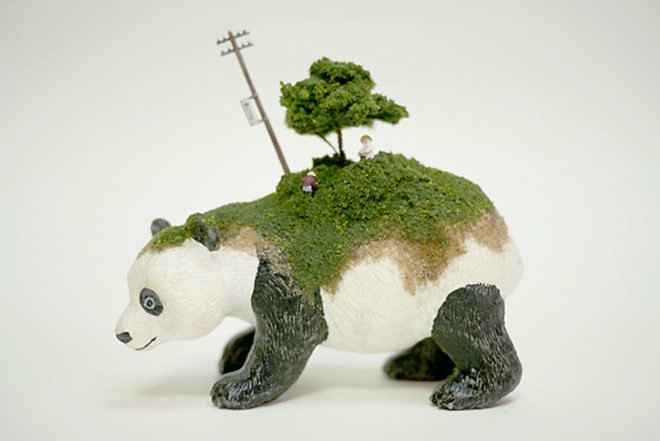 Maico Akiba, animals, migration, tiny sculptures, Animals, Art, green art, sustainable art, sekai, eco art