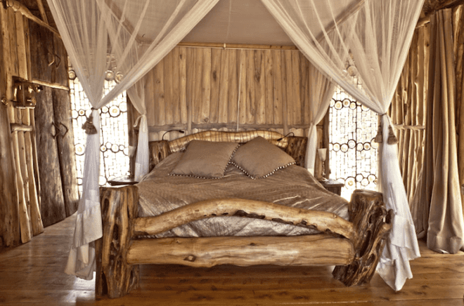 Out of Africa, Ngong House, Nairobi, Kenya, Meryl Streep, treehouses, eco-luxe, safari destination, nairobi national park, giraffes, Rothschild giraffe, upcycling, natural materials, bespoke tree house, luxury tree house, boutique hotel,