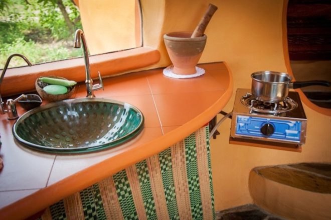 Dome House, Thailand, organic mango farm, sustainable building, terracotta dome house, tropical fauna, green design, sustainable design, eco-design, locally-sourced materials, daylighting, natural ventilation, Steve Areen