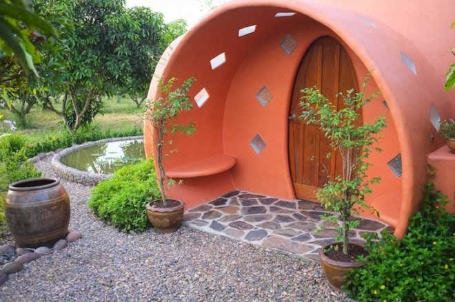 Dome House, Thailand, organic mango farm, sustainable building, terracotta dome house, tropical fauna, green design, sustainable design, eco-design, locally-sourced materials, daylighting, natural ventilation, Steve Areen