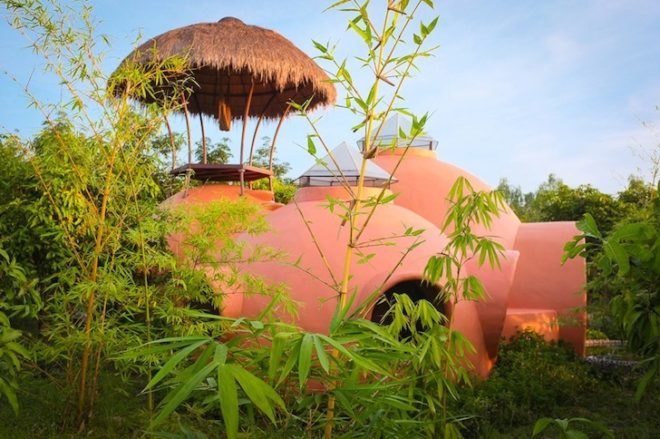 Dome House, Thailand, organic mango farm, sustainable building, terracotta dome house, tropical fauna, green design, sustainable design, eco-design, locally-sourced materials, daylighting, natural ventilation, Steve Areen