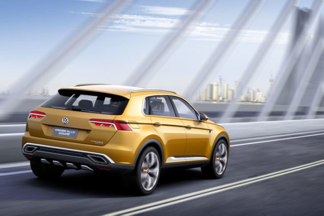 Volkswagen, Volkswagen hybrid, Volkswagen plug-in hybrid, Volkswagen CrossBlue Coupe concept, 2013 Shanghai Auto Show, green car, green transporation, hybrid, plug-in hybrid, hhybrid suv