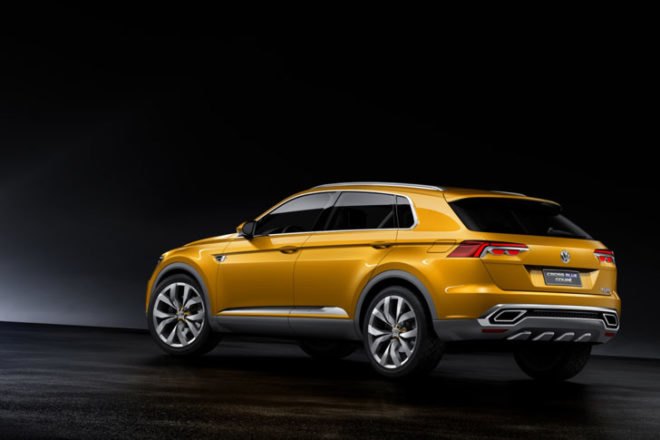Volkswagen, Volkswagen hybrid, Volkswagen plug-in hybrid, Volkswagen CrossBlue Coupe concept, 2013 Shanghai Auto Show, green car, green transporation, hybrid, plug-in hybrid, hhybrid suv