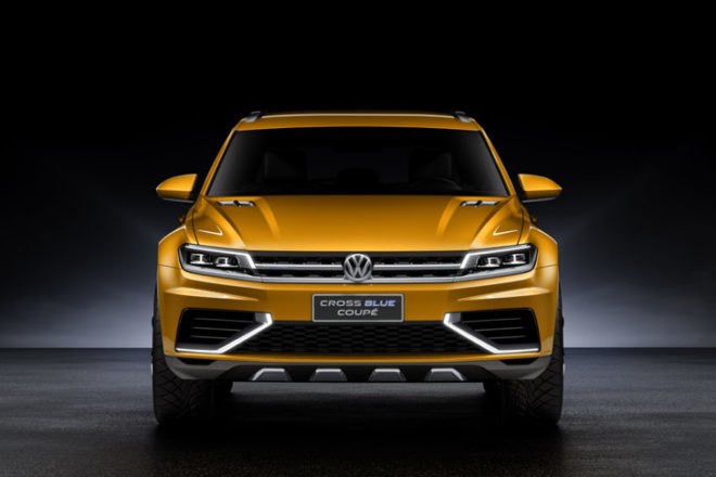 Volkswagen, Volkswagen hybrid, Volkswagen plug-in hybrid, Volkswagen CrossBlue Coupe concept, 2013 Shanghai Auto Show, green car, green transporation, hybrid, plug-in hybrid, hhybrid suv