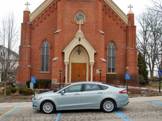 Ford Fusion Hybrid, Ford Fusion, Ford, hybrid car, green car, green transportation, test drive, Laura Cowan, Laura K. Cowan