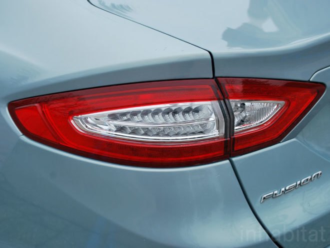 Ford Fusion Hybrid, Ford Fusion, Ford, hybrid car, green car, green transportation, test drive, Laura Cowan, Laura K. Cowan