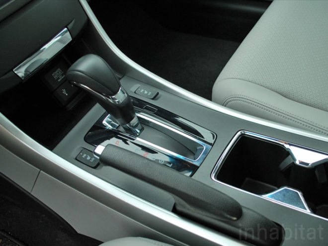 Honda Accord, Honda, Accord, econ button, test drive, green car, green transportation, Laura K. Cowan