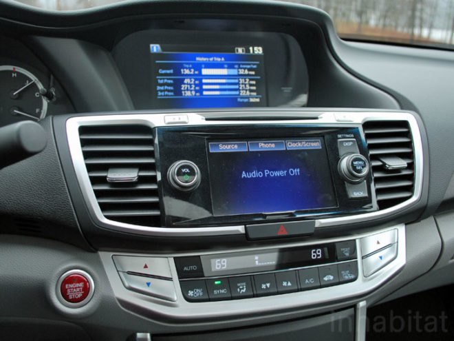 Honda Accord, Honda, Accord, econ button, test drive, green car, green transportation, Laura K. Cowan