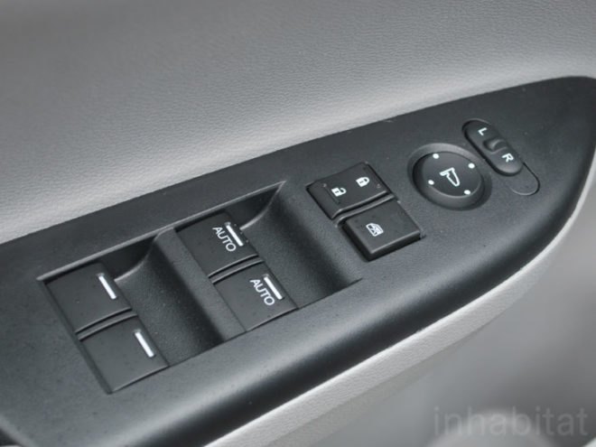 Honda Accord, Honda, Accord, econ button, test drive, green car, green transportation, Laura K. Cowan