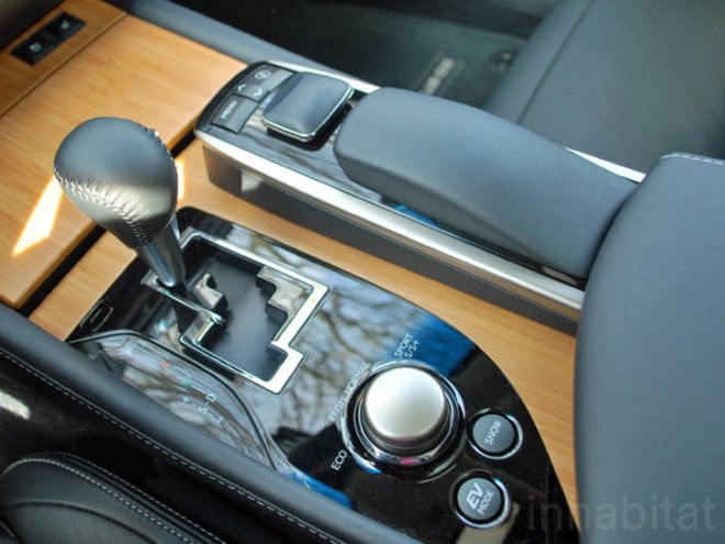 Lexus GS450h, Lexus, hybrid car, GS450h, green car, green transportation, test drive, Laura K. Cowan