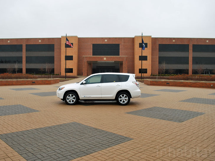 Toyota San Francisco, LEED, green car dealership, green building, sustainable building, test drive, Toyota RAV4 EV, RAV4, electric car, green car, green transportation, Laura K. Cowan