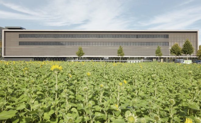 green design, eco design, sustainable design, Solar Max, photovoltaic roof, Sputnik Engineering, Burckhardt + Partner, Minergie Certified, solar powered office, Biel, Switzerland