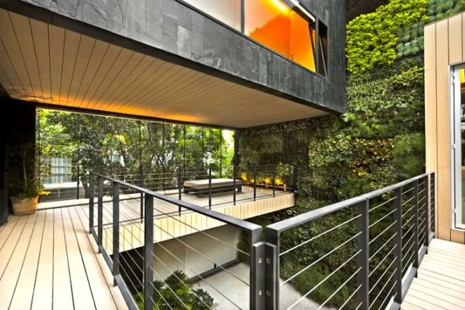 vertical garden in Mexico city, Casa CorManca, Mexico City architecture, green design, sustainable design, eco-design, living wall in homes, passive design, daylighting, low-energy homes, nature as a design element, Paul Cremoux Studio, Casa CorManca