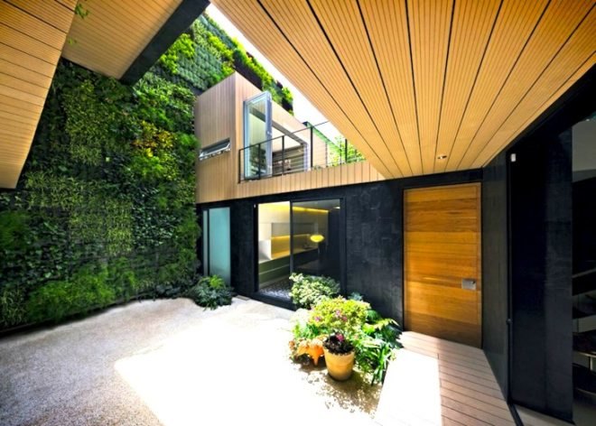 vertical garden in Mexico city, Casa CorManca, Mexico City architecture, green design, sustainable design, eco-design, living wall in homes, passive design, daylighting, low-energy homes, nature as a design element, Paul Cremoux Studio, Casa CorManca