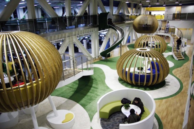 green design, eco design, sustainable design, flexible workspace, edg Corporation, David Ho, Qihoo 360 headquarters, strawboard, sustainable bamboo flooring