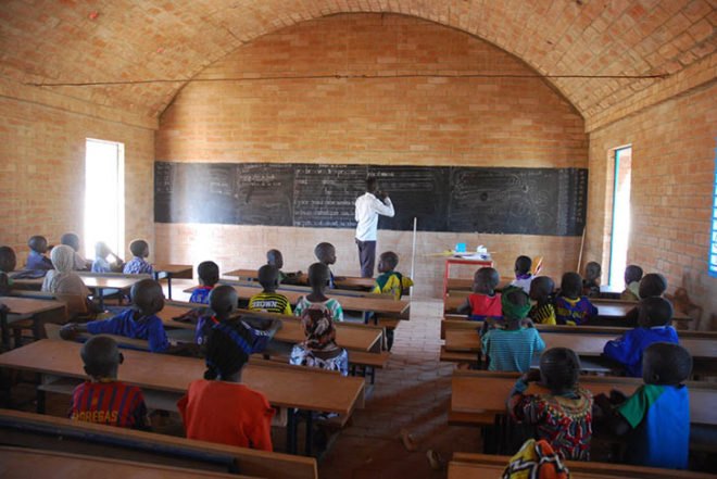 Dogon Education, Joop and Jurriaan van Stigt, earth, architecture, earth bricks, Mali, Africa, local materials, local people, Architecture, social design, Recycling / Compost, Green Resources, Green Materials,