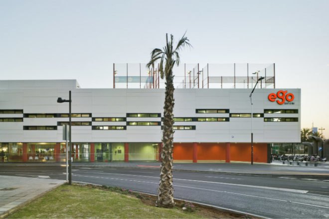Ego Sports Center, Ferrer Arquitectos, spain, almeria, eco gym, solar hot water, sports center