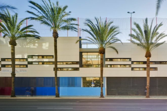 Ego Sports Center, Ferrer Arquitectos, spain, almeria, eco gym, solar hot water, sports center
