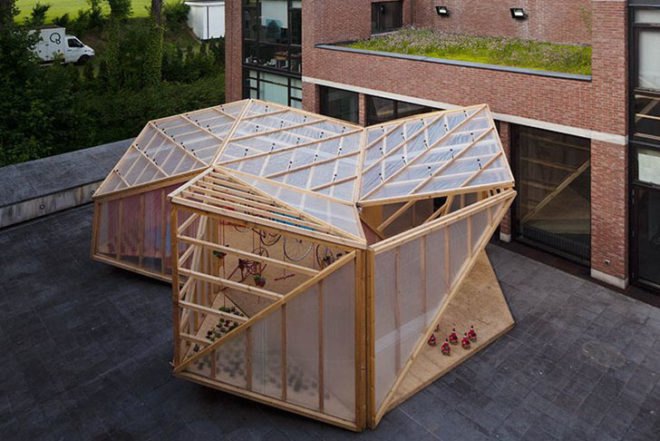 Elii, spanish design, self-sufficiency, health, Jane Fonda Kit House, JF-Kit, gym, off-grid, Architecture, Kinetic Energy, Daylighting, green furniture, energy efficiency,