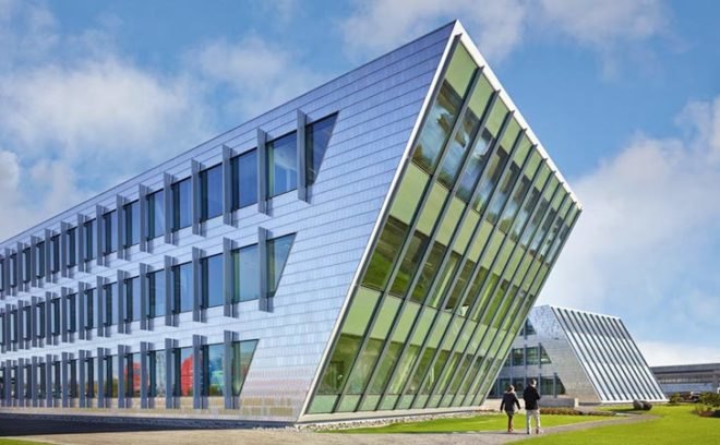 american institute of architects committee on the environment, top ten plus list of greenest buildings of 2013, community impact of green buildings, yin yan house, brooks + scarpa, swenson civil engineering building, ross barney architects, san francisco public utilities commission headquarters, kmd architects, pearl brewery, full goods warehouse, lake flato architects, merritt crossing senior apartments, leddy maytum stacy architects, marin country day school learning resource center and courtyard, ehdd, federal center south building 1202, zgf architects, clock shadow building, continuum architects + planners, charles david keeling apartments, kierantimberlake, a new norris house, tricia south, robert c. french, 355 11th street, the matarozzi/pelsinger multiuse building, aidlin darling design